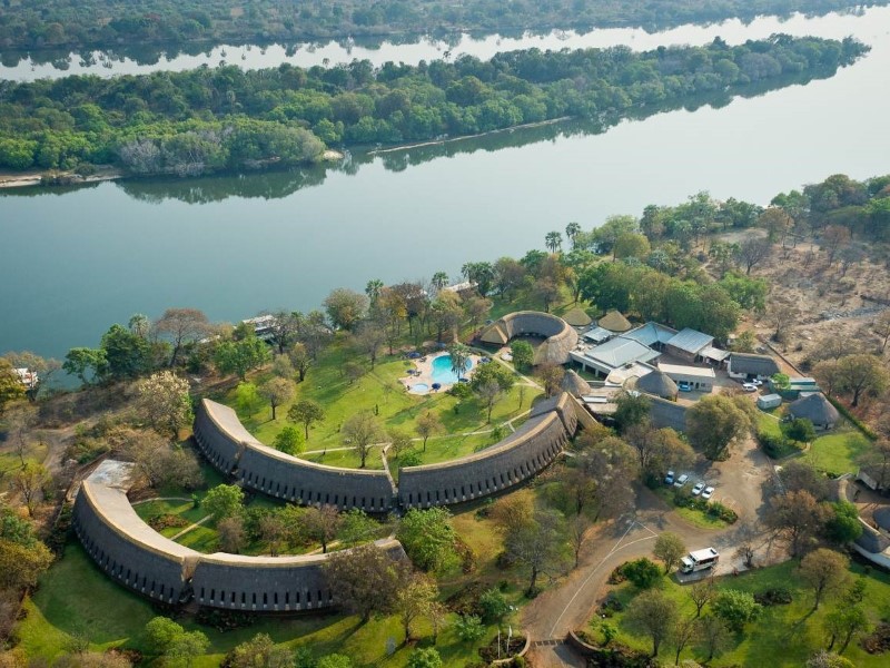 Azambezi River Lodge - Victoria Falls