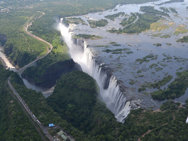 Azambezi River Lodge - Victoria Falls