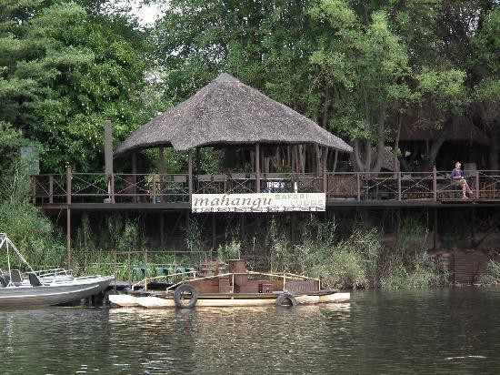 Mahangu Safari Lodge - Divundu