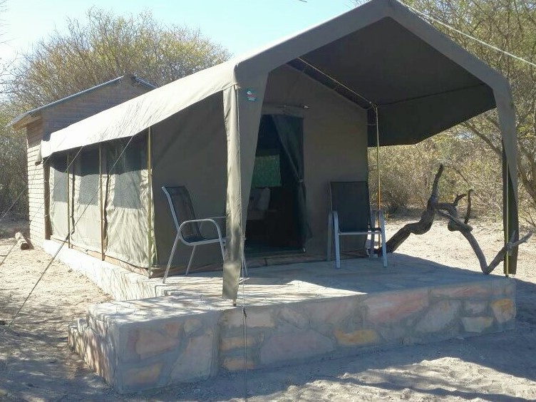 Fiume Bush Camp - Grootfontein